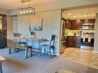 MightyMoose- Pool, Hot tub, Sauna, Gym, Near Resort - Killington - 5