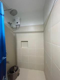 1 BR Condo with balcony in Verdon Parc Trevans 512 - Davao - 1