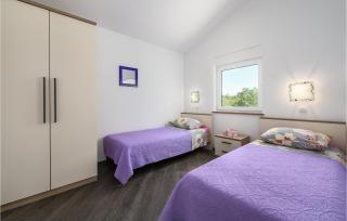 Pet Friendly Home In Pazin - 1