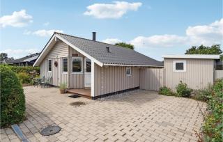 2 Bedroom Lovely Home In Otterup - 1