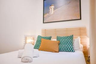 For You Rentals Moderno y Acogedor Apartamento Temporal ARG24BD - Madrid - 0