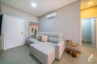 Apartamento com 02 suítes | 30m da praia - 1