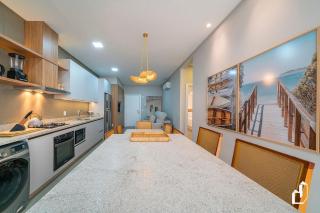 Apartamento exclusivo com 02 Suítes, 30m da praia - 8