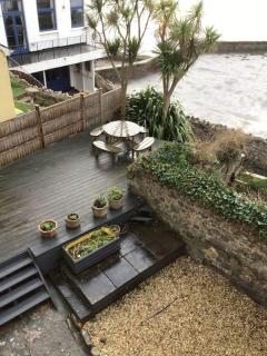 Artist's Apartment with Sea Views over Lyme bay - 3