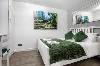 'Ample Apt Next to Cromwell Hospital in Kensington - Londen - 7