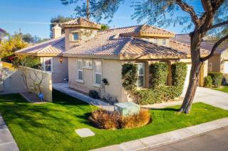 Spacious 4BR Cozy Indio Getaway - Indio - 0
