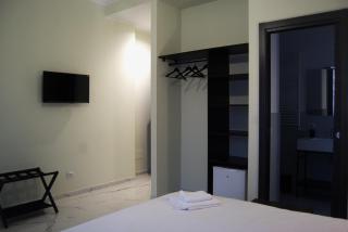 Little Gardens Guest House - 8