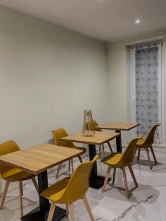 Little Gardens Guest House - 1