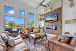 The Elevated Retreat and Concierge Services - Kingsland - 2