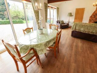The Cottage at Grange Farm Barns - Horncastle - 2