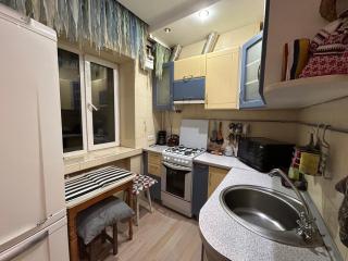 Three Bedroom Stepana Bandery Street - Rivne - 6
