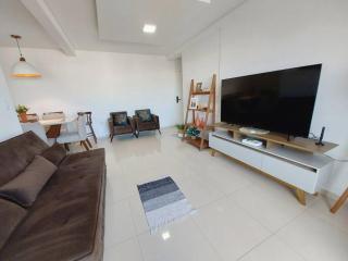 Lindo e Amplo apartamento - 0