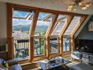 Newfold Cottage - Bowness-on-Windermere - 9