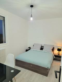 Chambre tout confort - Tarbes - 4