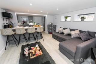 Mousehole by Grandeur Property - Parkstone - 0