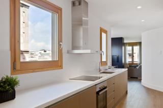 Fisa Rentals Gran Via Apartments - 5