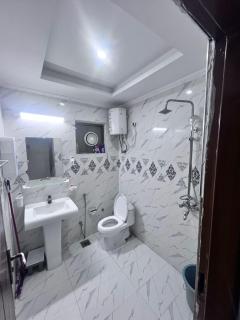 Executive suite Bahria town - Rawalpindi - 1
