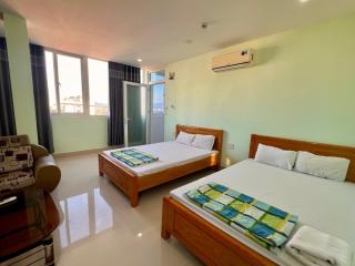 HT Phuong Thao Boutique - Nha Trang - 1