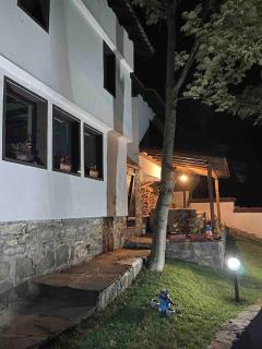Forest Hill - Troyan - 5