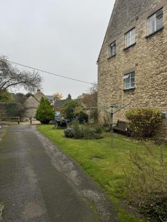 Little Priory Cottage - Burford - 7