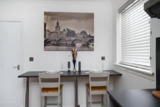 2-Bed Flat Wishaw Free Parking Family-Friendly - Wishaw - 5