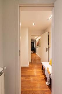 Chiado Deluxe Modern Feel 3 BR Apartment - Lisbon - 4