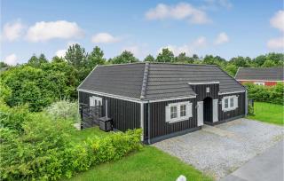 3 Bedroom Awesome Home In Vejby - Vejby - 3