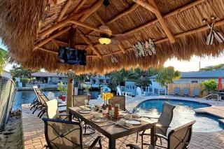 Diana's Waterfront Villa - 2