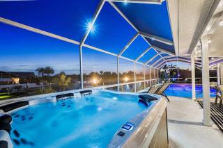 Sunset Villa - Htd Salt Pool - Hot Tub -Canal-Golf - Cape Coral - 0