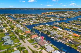 Sunset Villa - Htd Salt Pool - Hot Tub -Canal-Golf - Cape Coral - 8