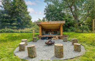Cozy Home In Aakirkeby With Kitchen - Vester Sømarken - 2