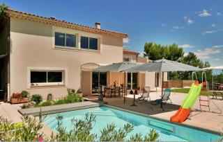 Villa-piscine avec vue panoramique pour 2 à 10 personnes - Villeneuve-lès-Avignon - 0