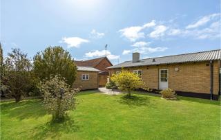 Lovely Home In Aakirkeby With Wifi - 2