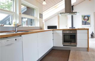 Two-Bedroom Holiday Home With A Fireplace In Sjællands Odde - Yderby - 5