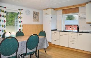 3 Bedroom Cozy Home In Kristinehamn - Edet - 5