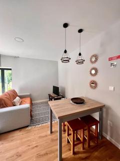 Roots Guesthouse- B - 8