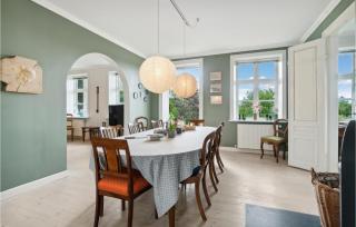 4 Bedroom Cozy Home In Hasle - Hasle - 4