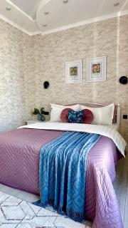 Comfortable with large kitchen & self-check-in - Almaty - 7
