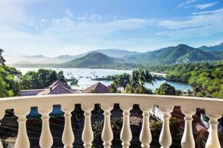 Birds-Eye Ocean View in Nicely Priced Top-Floor Unit in Flamingo - Playa Flamingo - 1