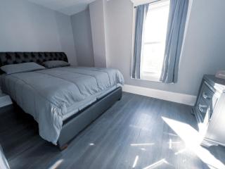 Comfy 4BR-Free Parking-Wi-Fi in Niagara Falls NY - Cataratas do Niágara - 4