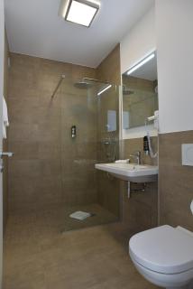 Guesthouse Lichtenau - Nußloch - 4