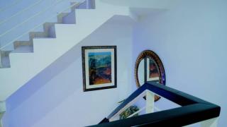 Elegant & Stylish 4BR Apartment - 4