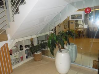Elegant & Stylish 4BR Apartment - Lekki Phase 1 - 2