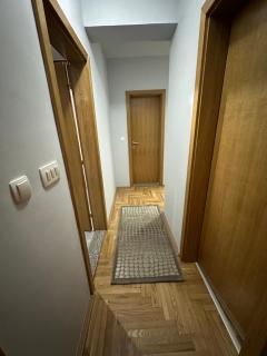 Labi Apartment - Pejë - 9