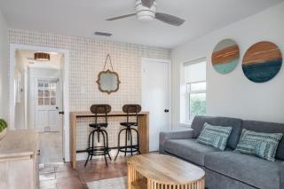 Haley's Court Boutique Motel - 4