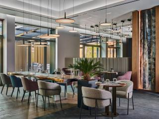 Crowne Plaza Sofia by IHG - Sofia - 3