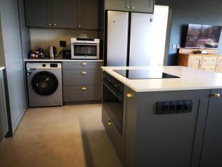 Executive apartment with outstanding view - - 6