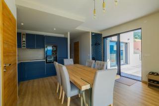 Villa d'expection, 10 personnes avec piscine intérieure - - 1
