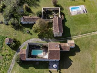 Les Ecures 1 - Champagne-et-Fontaine - 8