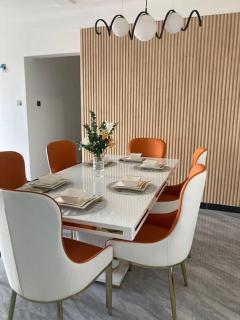 7-Star Residency - 2